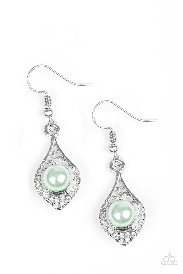 Westminster Waltz Green Pearl Paparazzi
